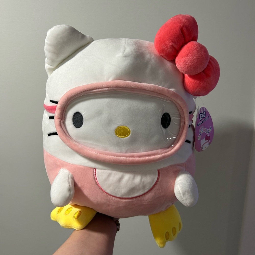 NWT Squishmallow Sanrio Hello Kitty Scuba 12” Plush